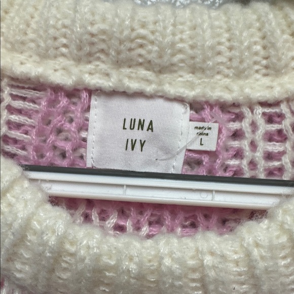 Pink and White Heart Sweater - Picture 4 of 6